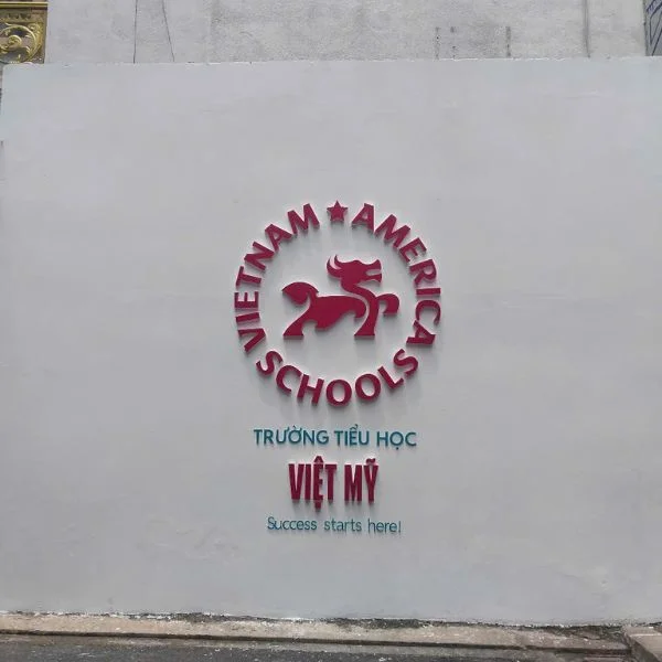 Chữ nổi mica